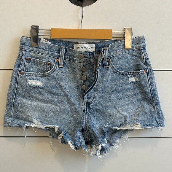 Aritzia/Denim Forum Ex-Boyfriend Jean Short (Light/Medium Wash) - Picture 1 of 2